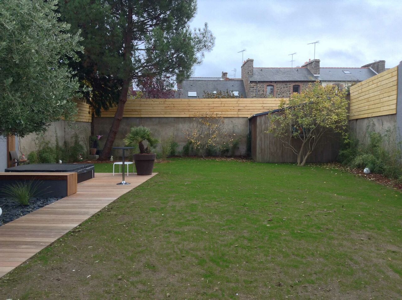 Aménagement d''une terrasse en bois et installation d''un spa - SAINT-BRIEUC img2836 Aménagement d''une terrasse en bois et installation d''un spa - SAINT-BRIEUC img2836